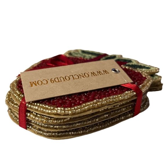 🆕 on cloud 9: Hand Beaded Strawberry Shaped Coaster Set - Picture 5 of 8